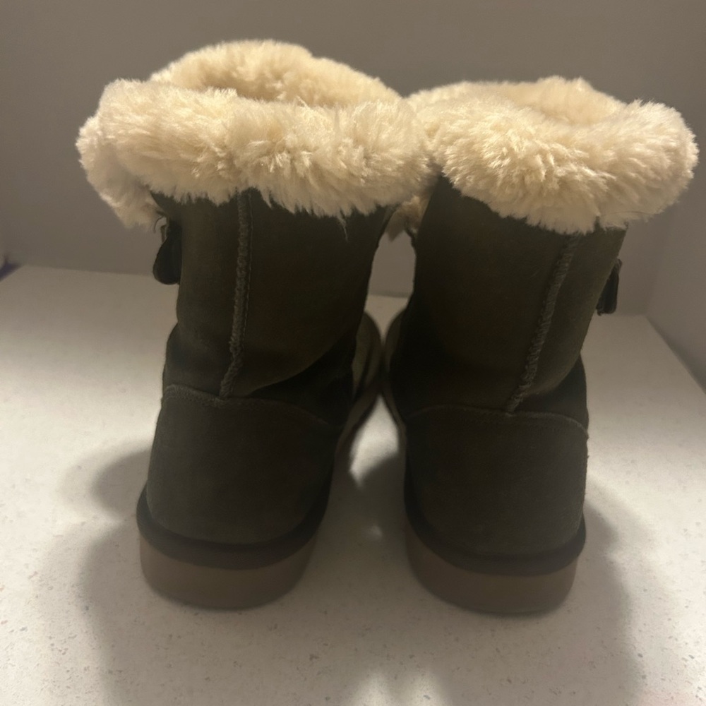 Cozy Style & Co. Shearling-Lined Boots - Picture 2 of 10